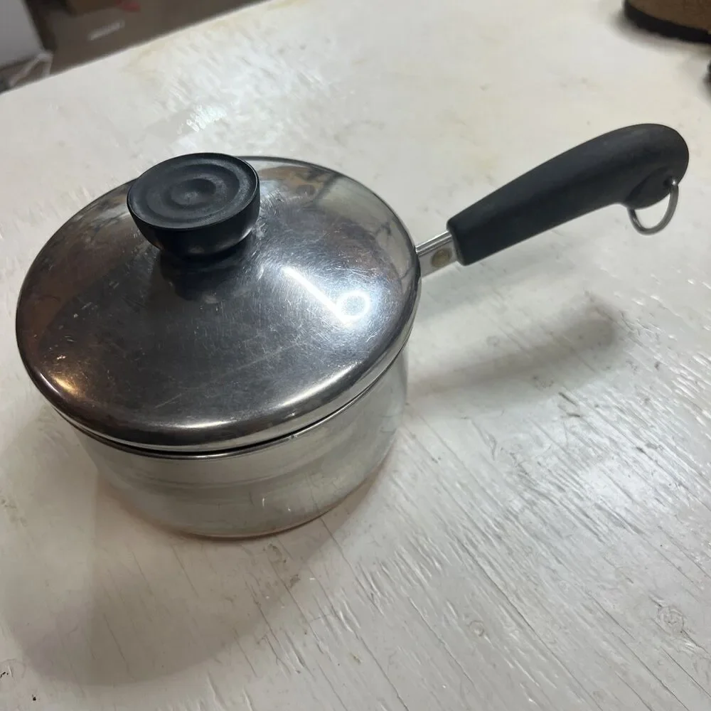 Revere Ware 1801 1 Qt Stainless Steel Copper Bottom Saucepan w/ Lid 95B
